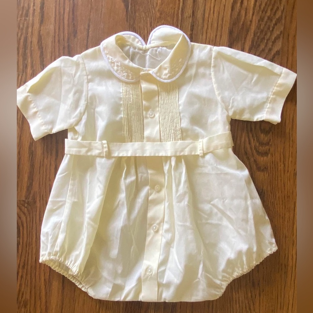 Vintage pale yellow baby bubble